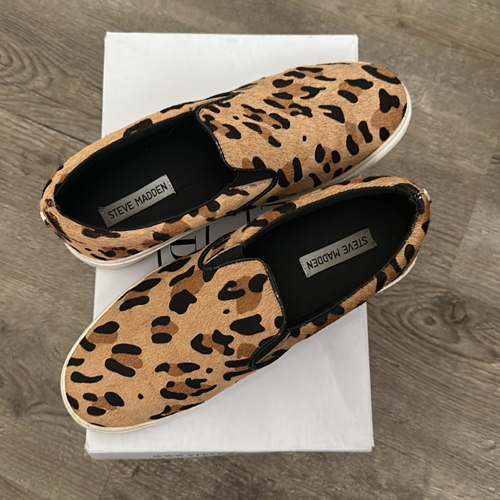 Leopard slides - Picture 2 of 3